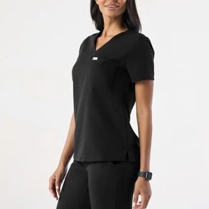 Figs Black Catarina One Pocket Scrub Top